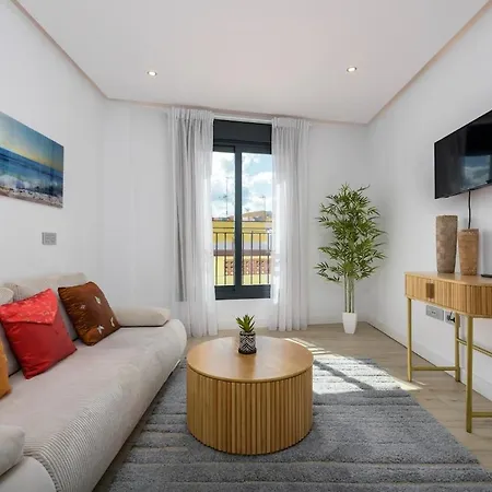 Penthouse Old Town شقة